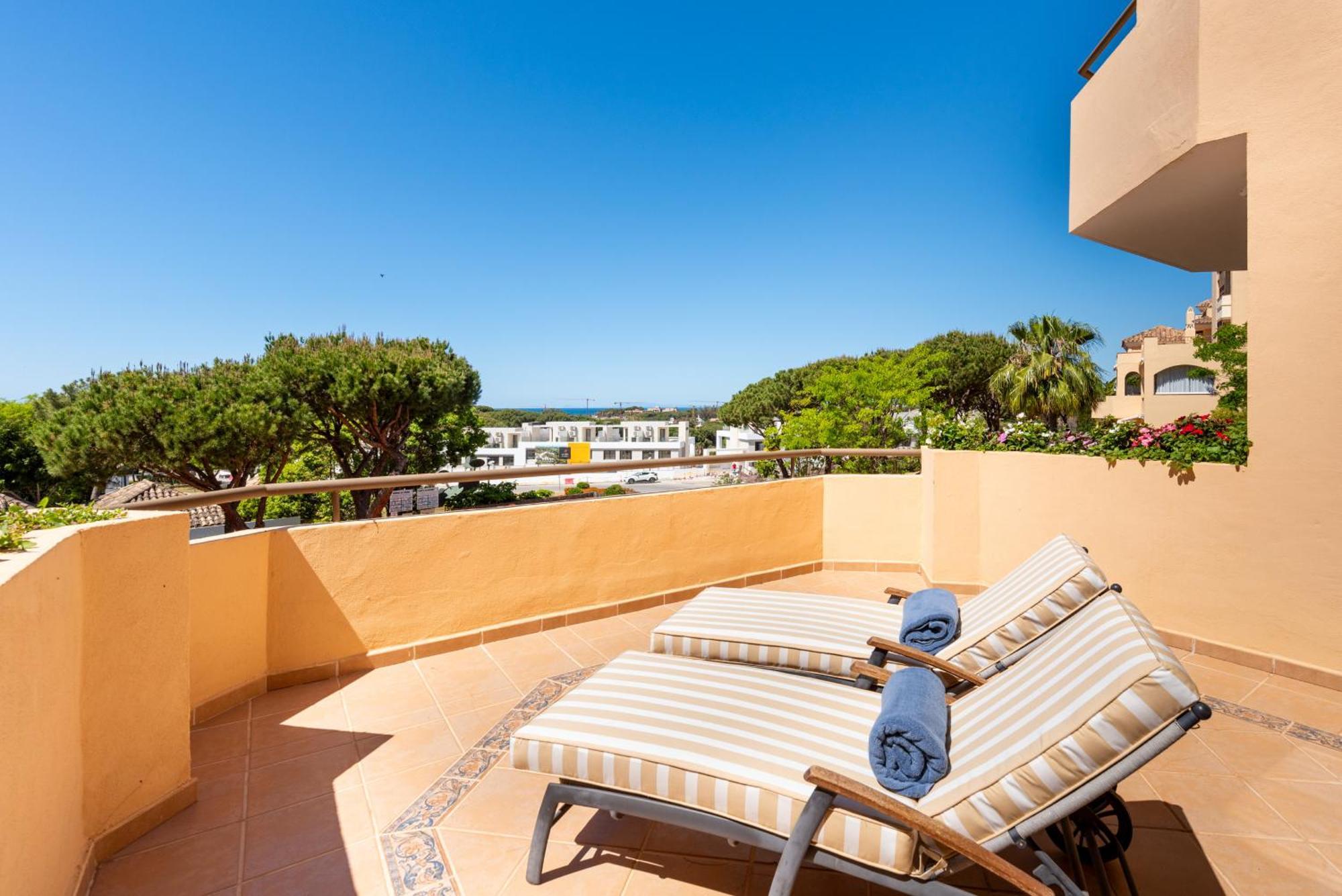 Apartment Hacienda Elviria Garden,